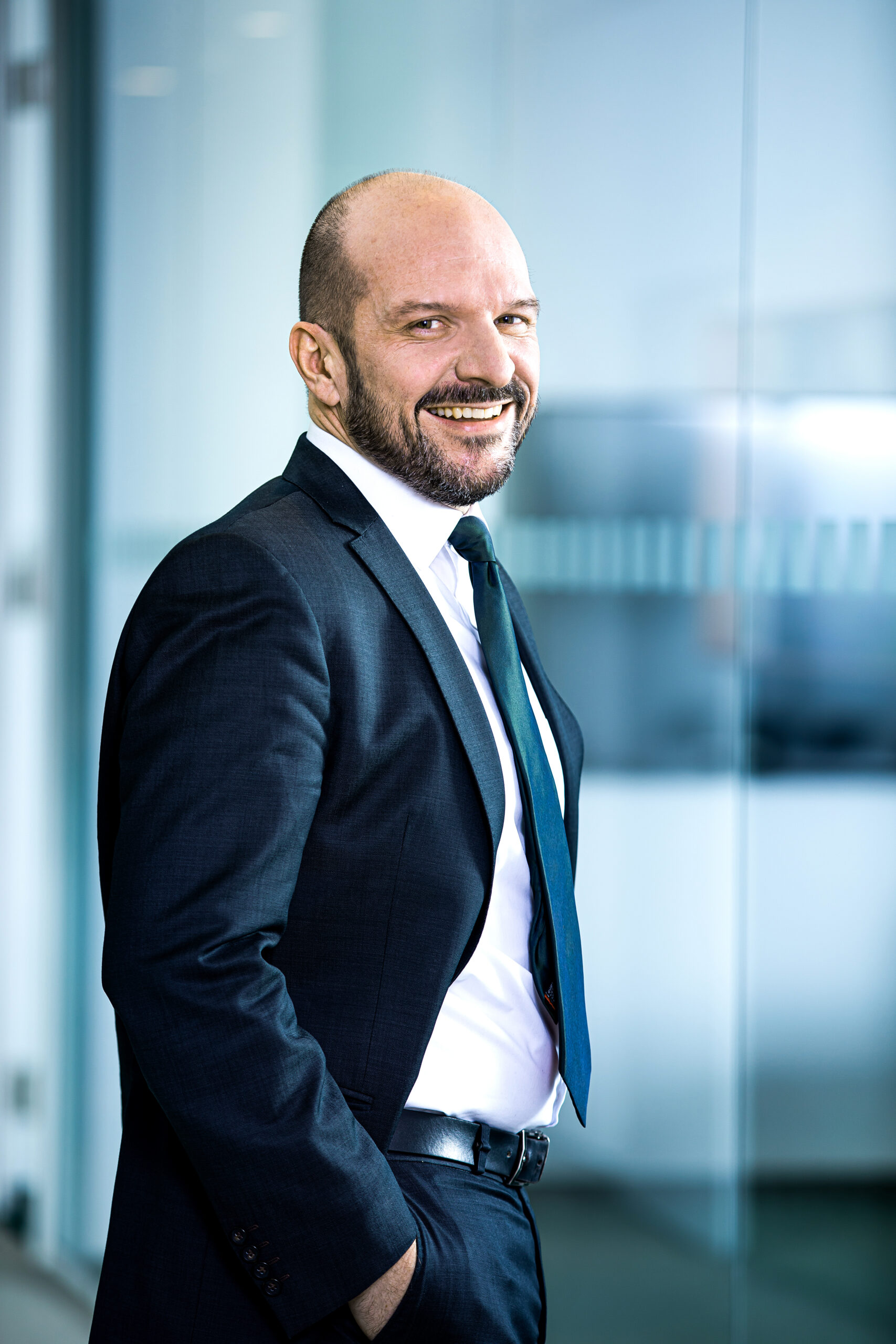 Mario Schmalzl, Interim Manager für Digitalisierung, KI-Adoption und General Management